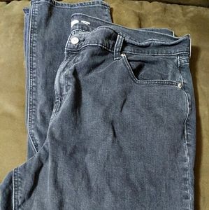 Old Navy Boyfriend jeans size 18